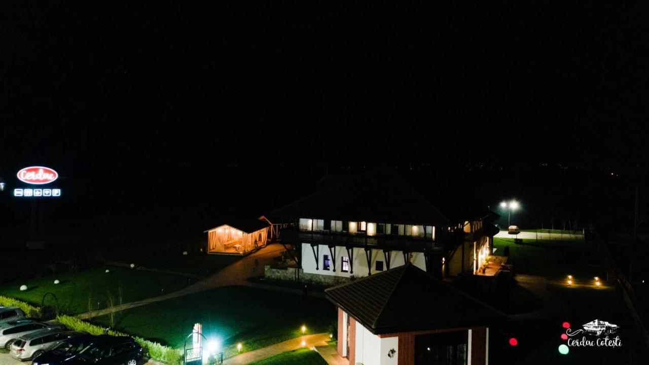 Cerdac Cotesti Golestii de Sus Exterior foto